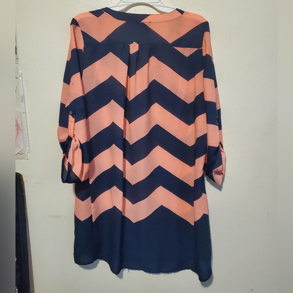 A Rue 21 Chevron print blouse, - Picture 2 of 4